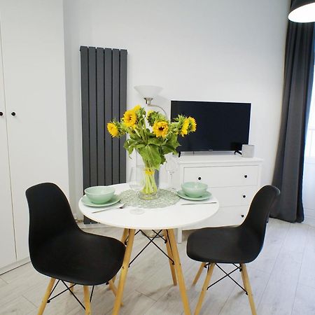 Polonia Art Apartments In The City Center Катовице Екстериор снимка