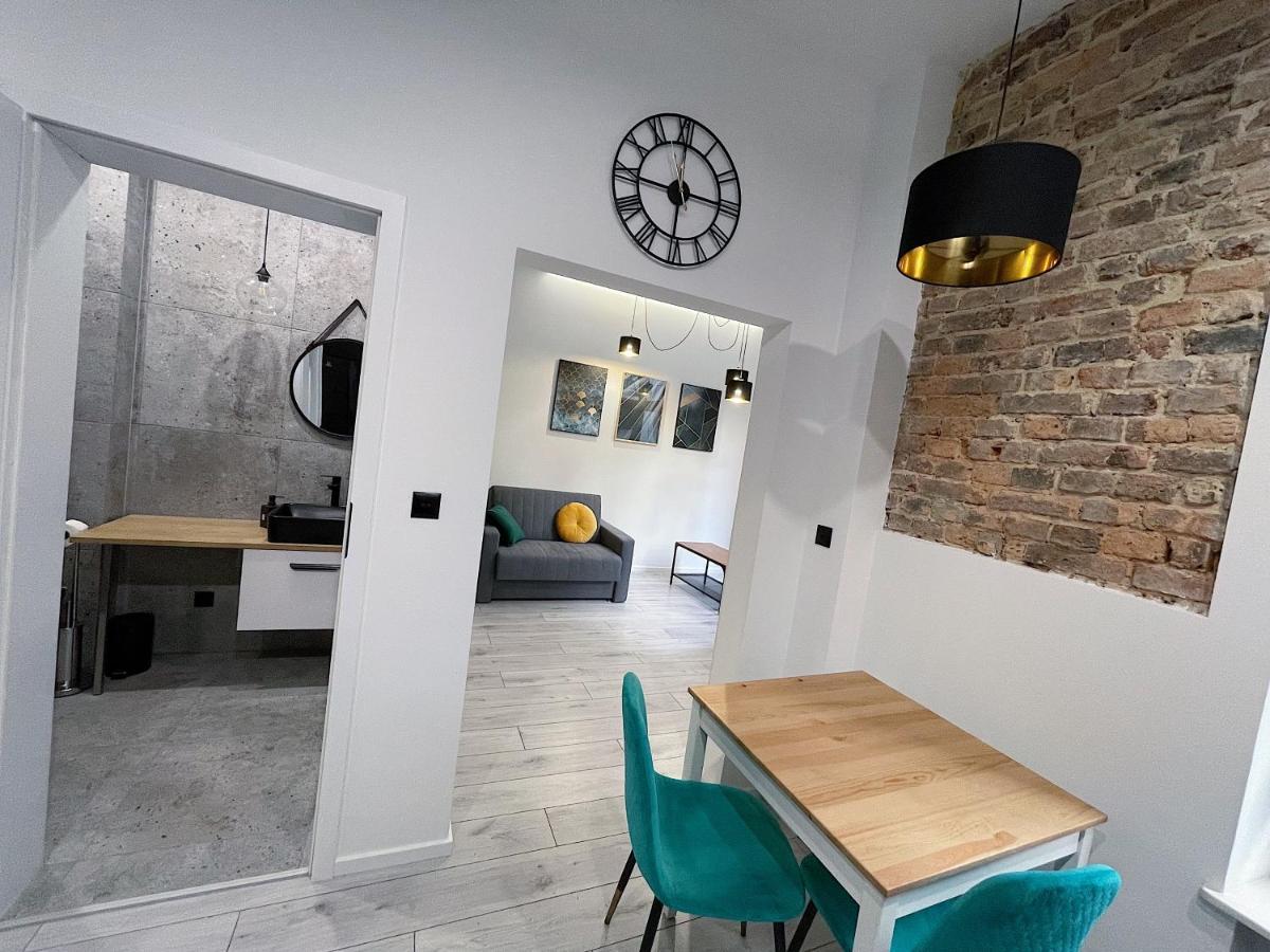 Polonia Art Apartments In The City Center Катовице Екстериор снимка