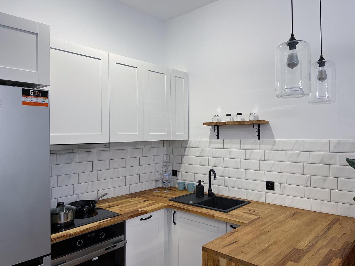 Polonia Art Apartments In The City Center Катовице Екстериор снимка