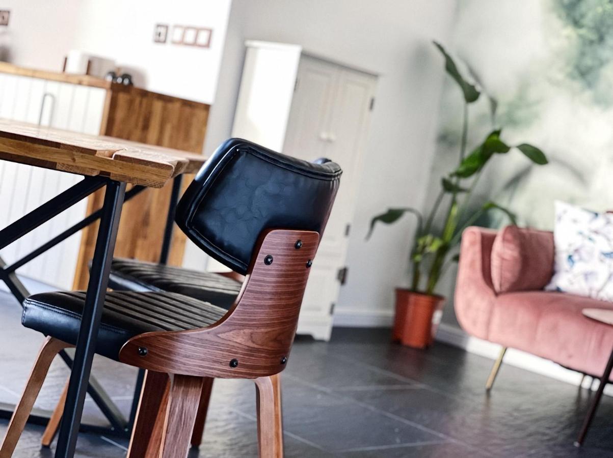 Polonia Art Apartments In The City Center Катовице Екстериор снимка