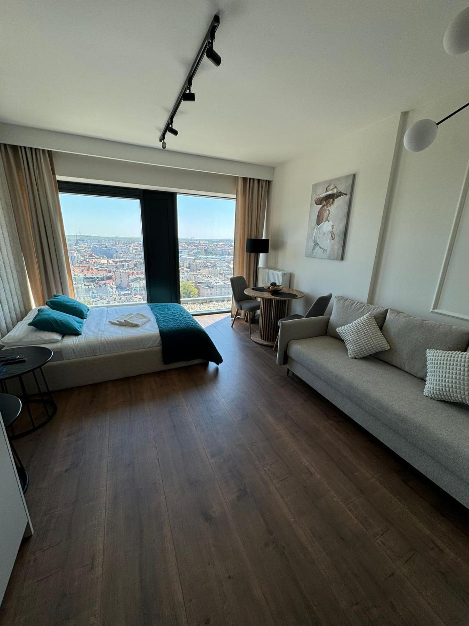 Polonia Art Apartments In The City Center Катовице Екстериор снимка
